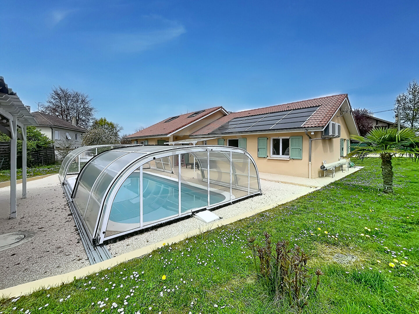 Maison Izeaux 7 pièce(s) 166 m2, 18 km de Voiron et 30 minutes de Grenoble