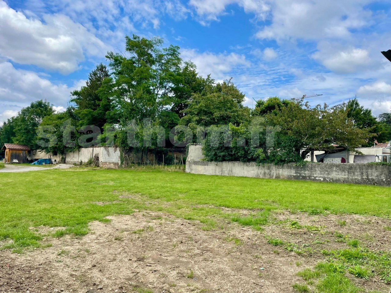 Terrain – 1150 m2