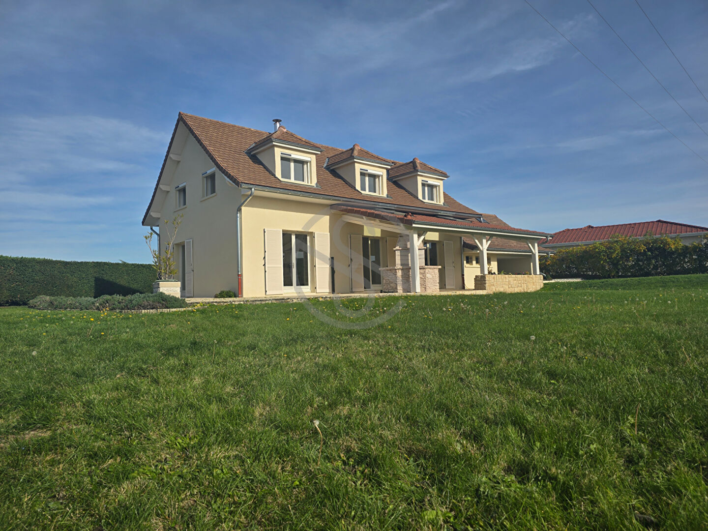 Maison de 6 pièces de 140 m2